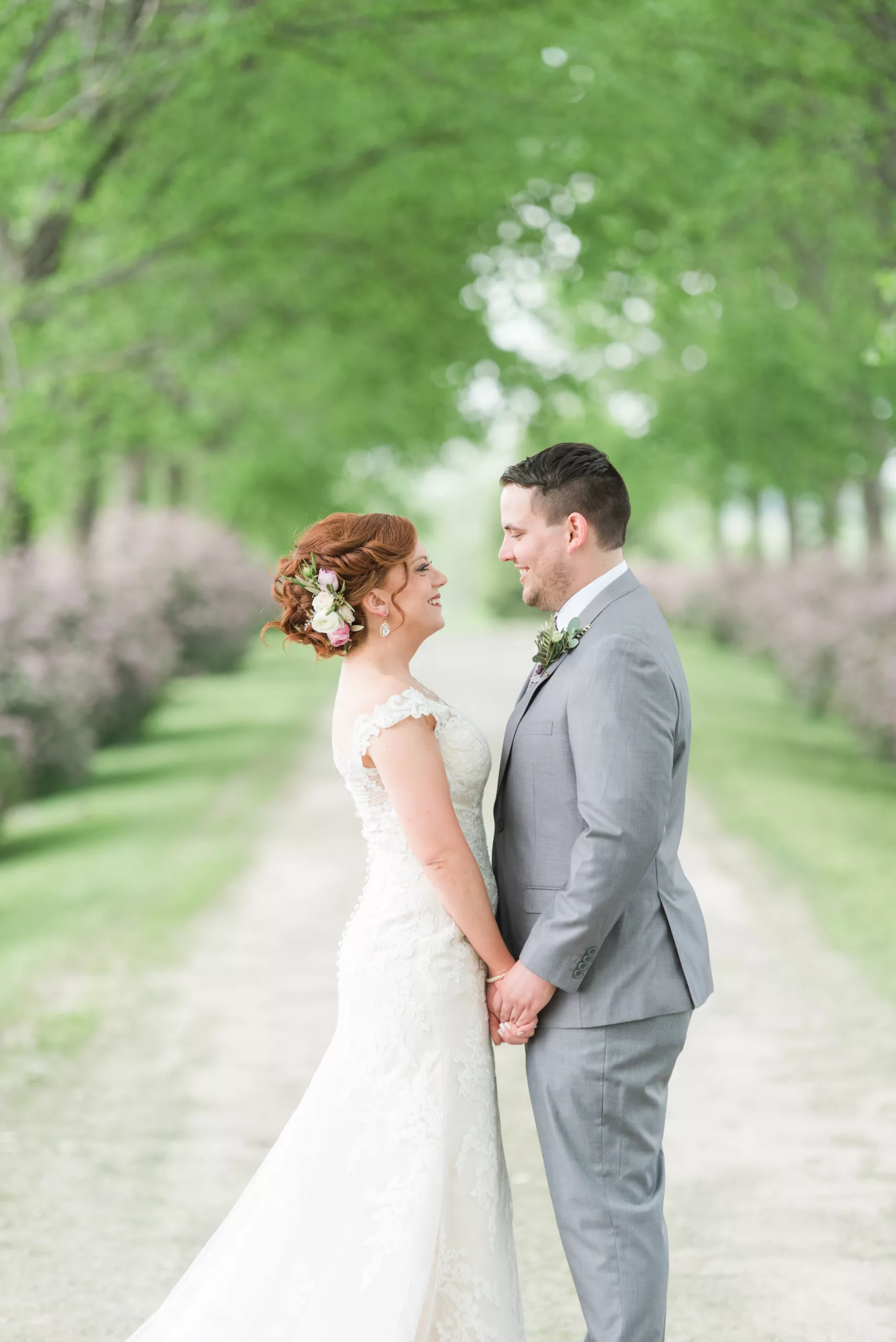 Molly & Brayton's sugar grove wedding in Newton Iowa